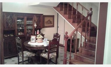 CHALET 5 AMB CON PISCINA