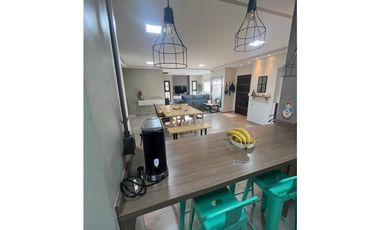 Lomas del Rey Barrio Privado Mayu Sumaj 3 Dor - Pileta