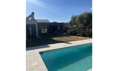 Lomas del Rey Barrio Privado Mayu Sumaj 3 Dor - Pileta