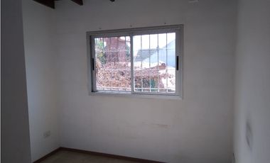 HERMOSO DUPLEX 4 AMBIENTES ITUZAINGO NORTE.