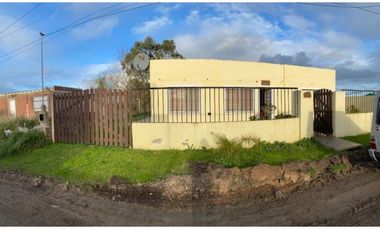 Chalet 4  ambientes + depto 2 amb