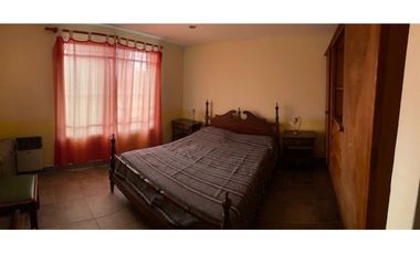 Chalet 4  ambientes + depto 2 amb