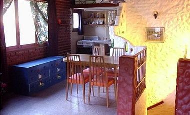 Casa quinta de 4 ambientes  MIRAMAR