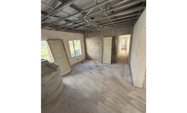 Chalet 3 ambientes a terminar