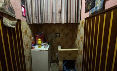 VENTA DE CASA A REFACCIONAR 4 AMBIENTES VELEZ SARF