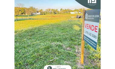 Lote en Barrio Santa Barbara Club de Campo en Santa Ana Ctes.