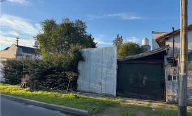 AMPLIO CHALET A RECICLAR. EXCELENTE UBICACIÓN EN VENTA