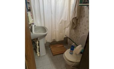 AMPLIO CHALET A RECICLAR. EXCELENTE UBICACIÓN EN VENTA