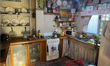 AMPLIO CHALET A RECICLAR. EXCELENTE UBICACIÓN EN VENTA