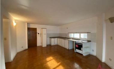 DEPARTAMENTO EN MORON  CENTRO 3 AMB APTO CREDITO