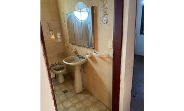 CASA A 100 METROS DE MARTIN FIERRO EN VENTA. SOBRE LOTE 864 MTS2