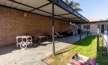 Casa 6 amb con pileta y quincho