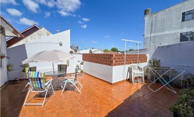 Chalet 4 amb. quincho, garage+ Local/Depto - Carasa y Av. J. P. Ramos