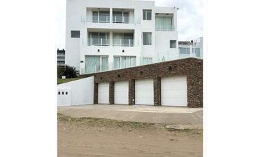 Departamento Frente al Mar con Comodidades Exclusivas