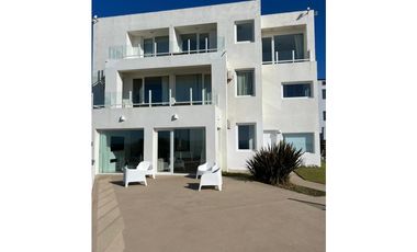 Departamento Frente al Mar con Comodidades Exclusivas