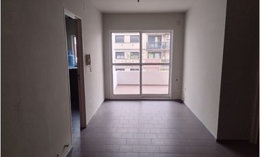 Departamento en venta. 2 dorm. sobre Av. Santa Fe barrio Alberdi