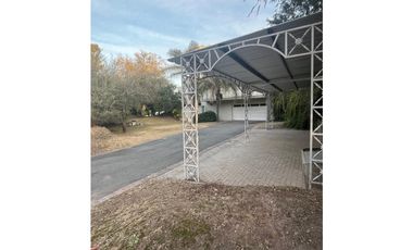 Country Las Delicias Imponente Propiedad