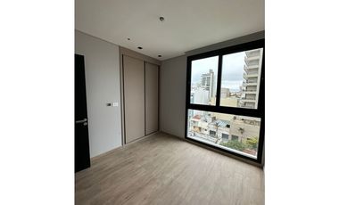 Ed. SM 161  de 3 dormitorios Barrio Camba Cua