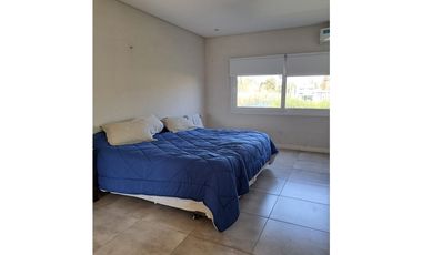 CASA A LA VENTA EN WESTON FRANCISCO ALVAREZ