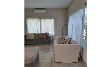 CASA A LA VENTA EN WESTON FRANCISCO ALVAREZ