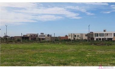 LOTE A LA VENTA EN BARRIO SAN SEBASTIAN, ESCOBAR. OPRTUNIDAD!!!!