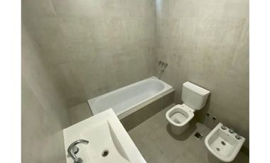 Excelente PH a la venta en Gral. M.B. Encalada al 2100, Castelar