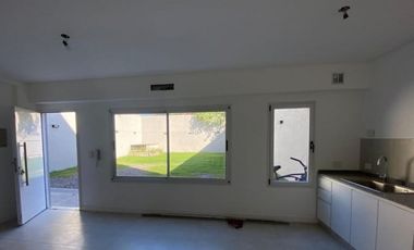 Excelente PH a la venta en Gral. M.B. Encalada al 2100, Castelar