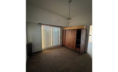 CASA EN VENTA MARIANO MORENO