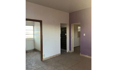 CASA EN VENTA MARIANO MORENO