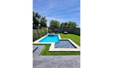 CASA A LA VENTA EN ITUZAINGO, EN VILLA UDAONDO