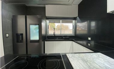 CASA A LA VENTA EN ITUZAINGO, EN VILLA UDAONDO