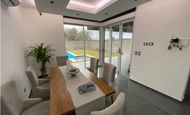 CASA A LA VENTA EN ITUZAINGO, EN VILLA UDAONDO