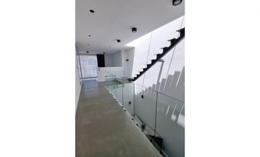 CASA A LA VENTA EN ITUZAINGO, EN VILLA UDAONDO