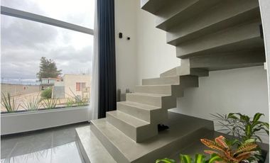 CASA A LA VENTA EN ITUZAINGO, EN VILLA UDAONDO