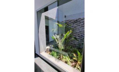 CASA A LA VENTA EN ITUZAINGO, EN VILLA UDAONDO