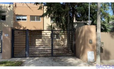 Duplex a la venta en Lujan