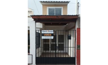 Venta Casa Patricios. 2 Dor Mas Dpto 1 Dor Pa