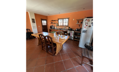 Propiedad 5 ambientes sobre asfalto, Camet Norte