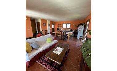 Propiedad 5 ambientes sobre asfalto, Camet Norte
