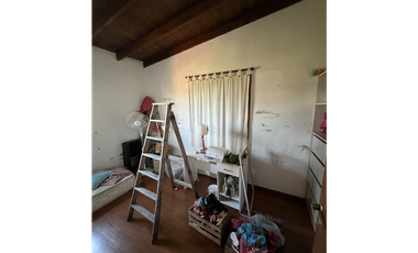 Propiedad 5 ambientes sobre asfalto, Camet Norte