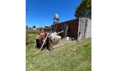 Oportunidad, casa a terminar, Camet Norte
