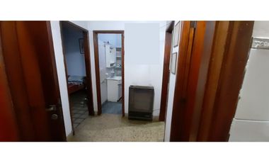 EXCELENTE CHALET EN VENTA. BARRIO AERONAUTICO - ITUZAINGO NORTE