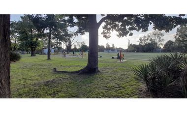 EXCELENTE CHALET EN VENTA. BARRIO AERONAUTICO - ITUZAINGO NORTE