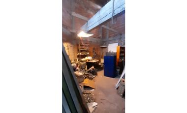 CHALET Y DOS DEPARTAMENTOS EN VENTA. ITUZAINGO NORTE