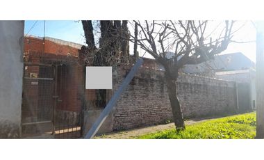 CHALET Y DOS DEPARTAMENTOS EN VENTA. ITUZAINGO NORTE