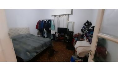 CHALET Y DOS DEPARTAMENTOS EN VENTA. ITUZAINGO NORTE