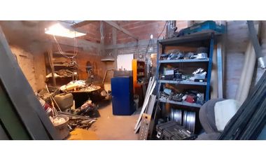 CHALET Y DOS DEPARTAMENTOS EN VENTA. ITUZAINGO NORTE