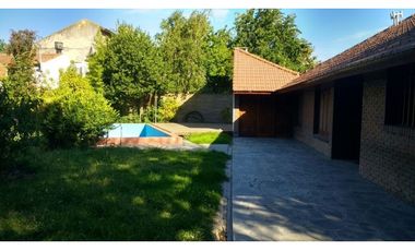 Imponente chalet en zona Constitución