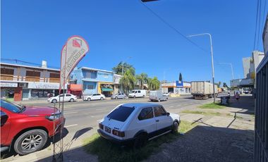 SE VENDE LOCAL COMERCIAL EXCELENTE UBICACION