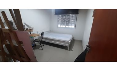 Hermosa casa en dos plantas en venta. Ituzaingó Norte